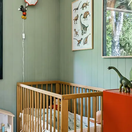 60s Log House With Woodland Vibe * Frederiksværk